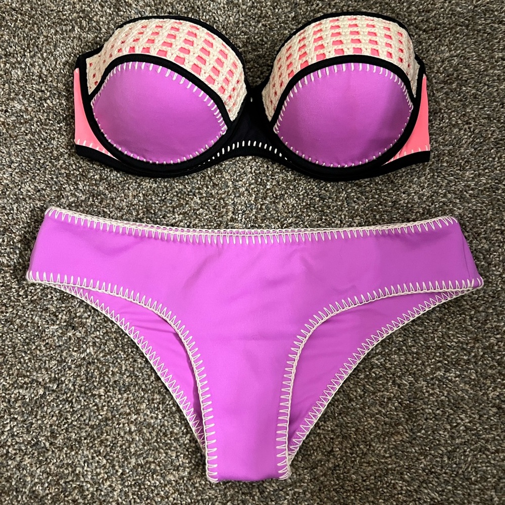 Victoria’s Secret bikini